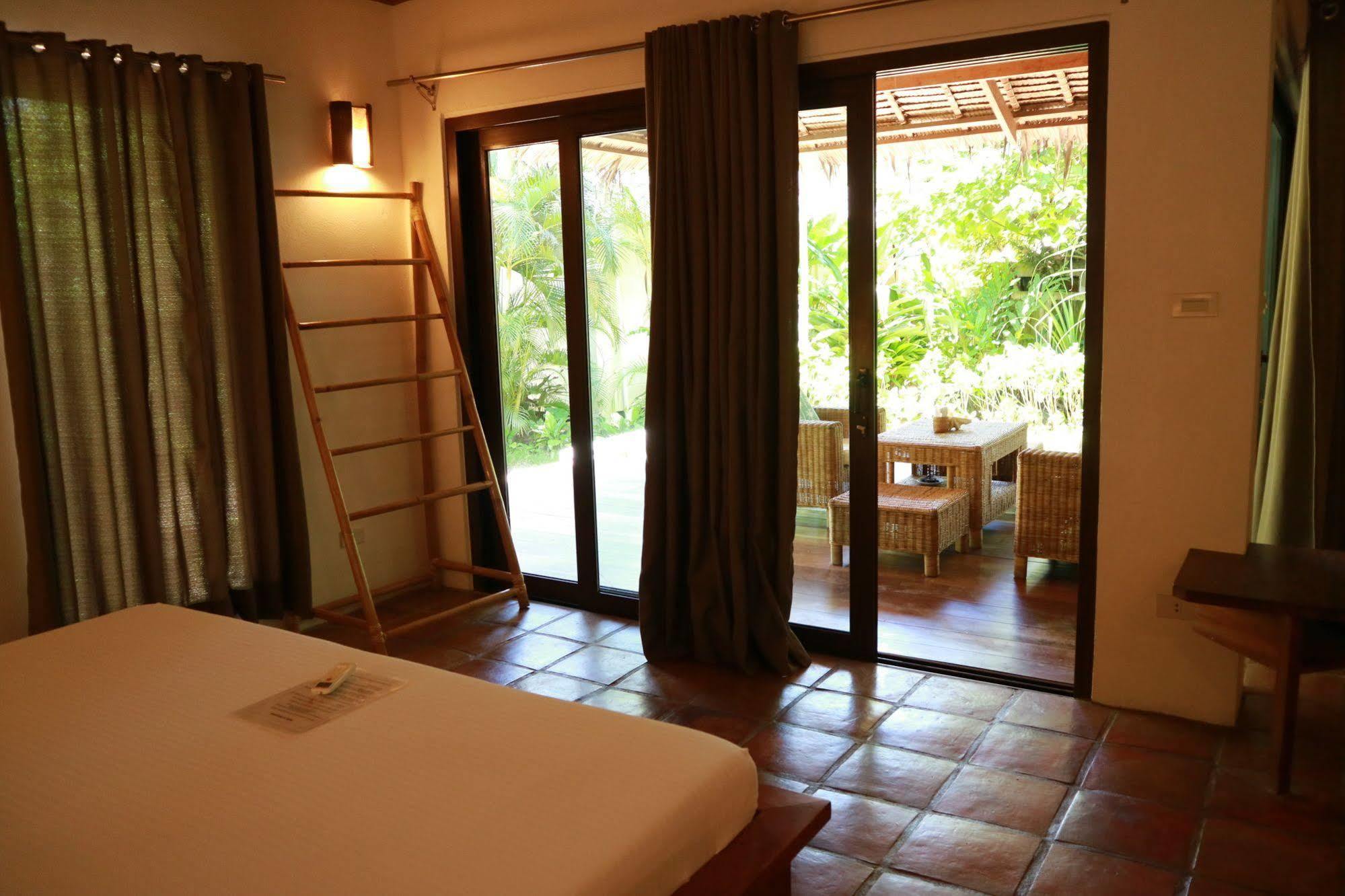 El Nido Mahogany Beach Εξωτερικό φωτογραφία